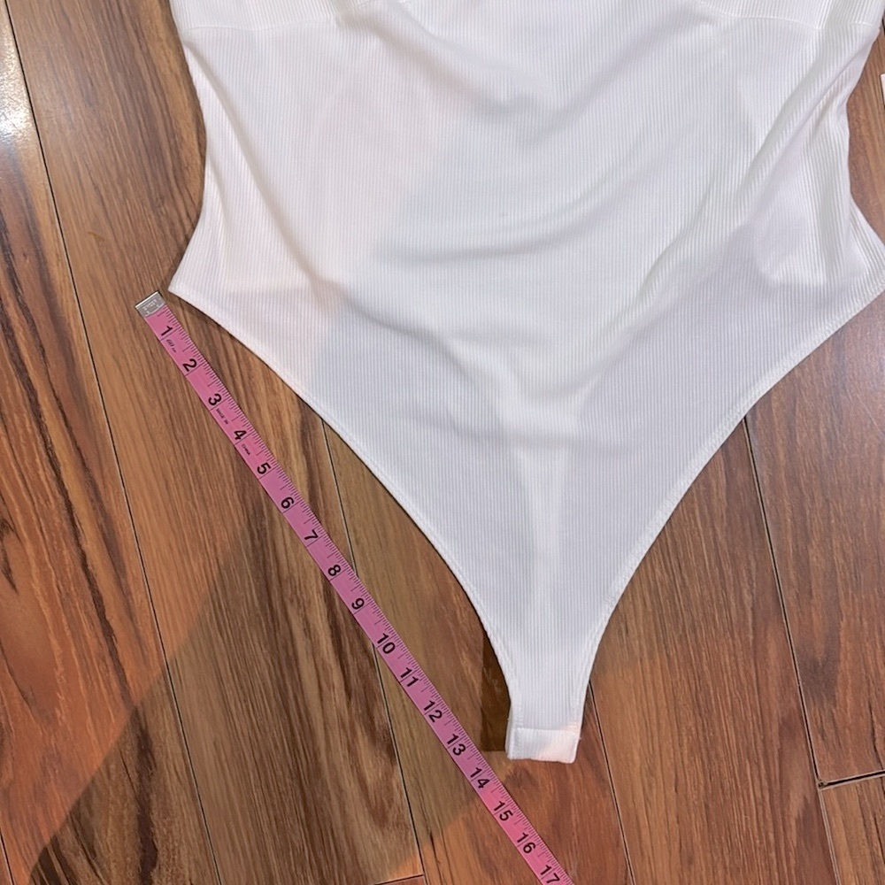 NWT LC Lauren Conrad Puff Sleeve Bodysuit, Size XL - Picture 10 of 14